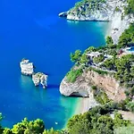 Apulia Апартаменты Вьесте